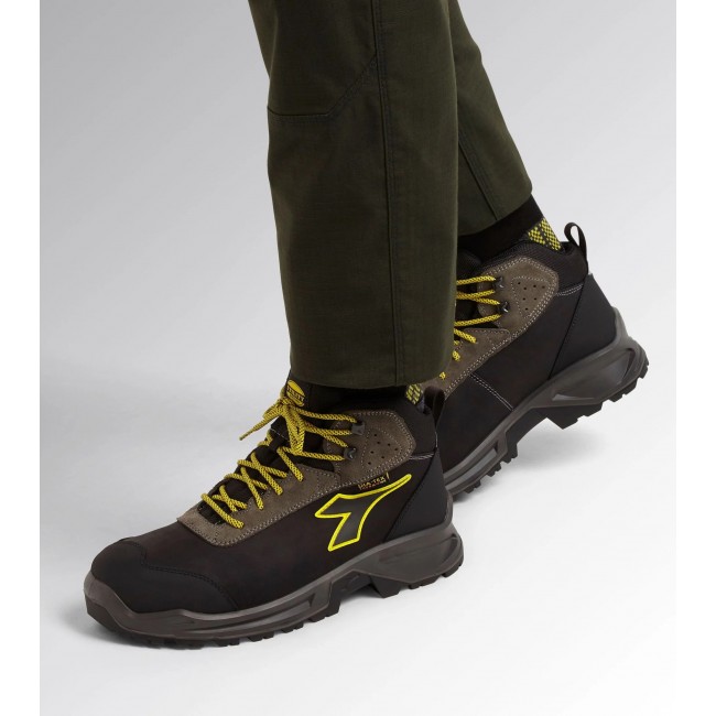 701.jpg Diadora Utility