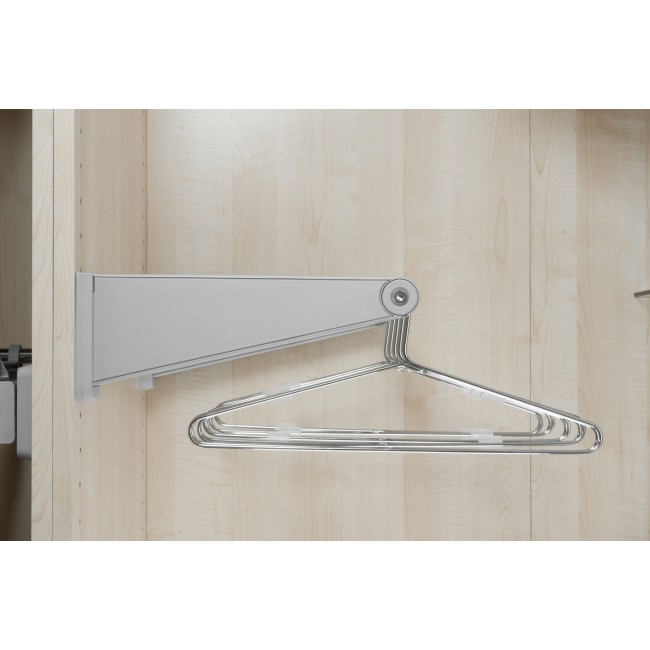 RIC9713-scaled.jpg AMBOS