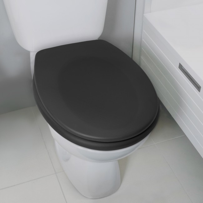 10_21304_NEELA_situation_3NET.jpg SPIRELLA