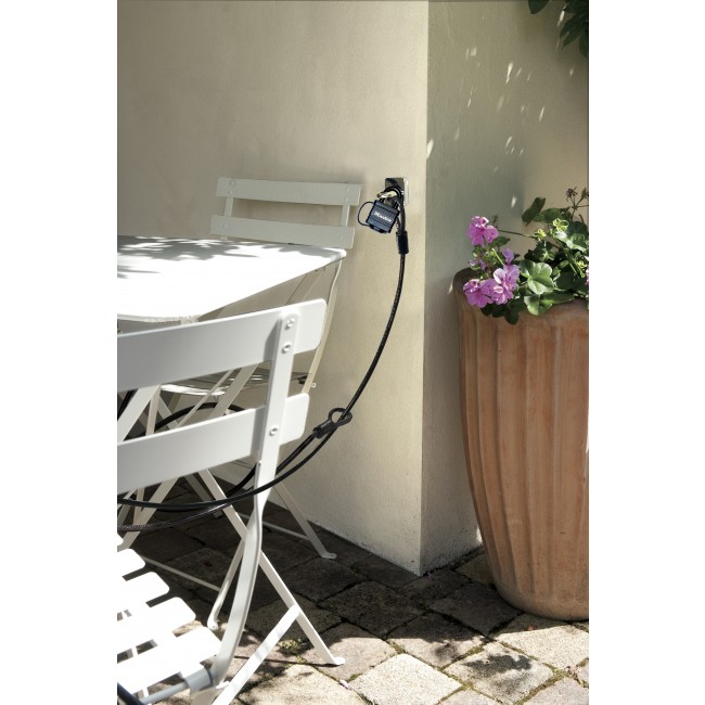 8271EURDAT_A_HR.jpg MASTER LOCK