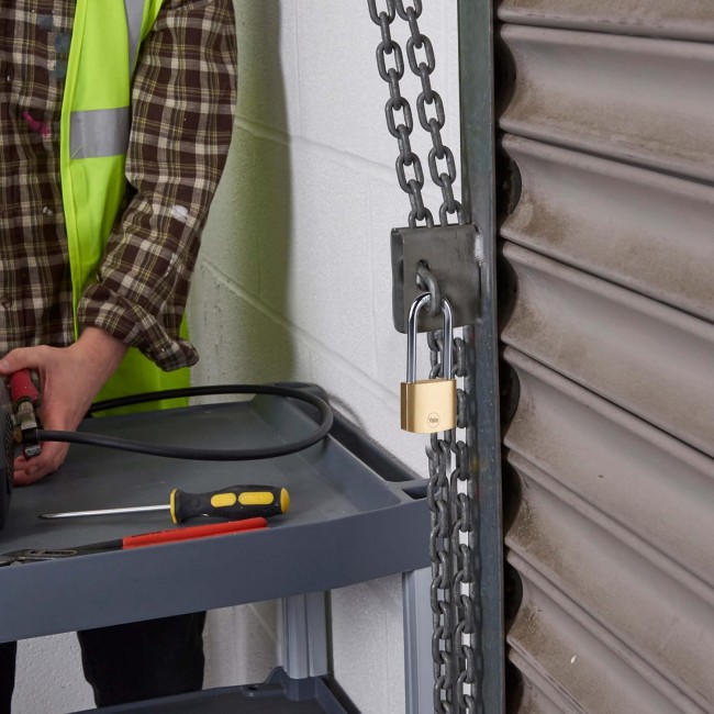 71lyyO1HClL._AC_SL1500_.jpg YALE