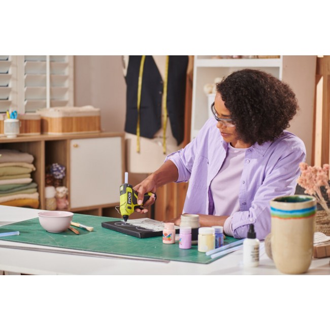 RGLU4-0--App_3.jpg RYOBI