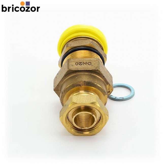 4_B6_497973_00282.jpg CLESSE