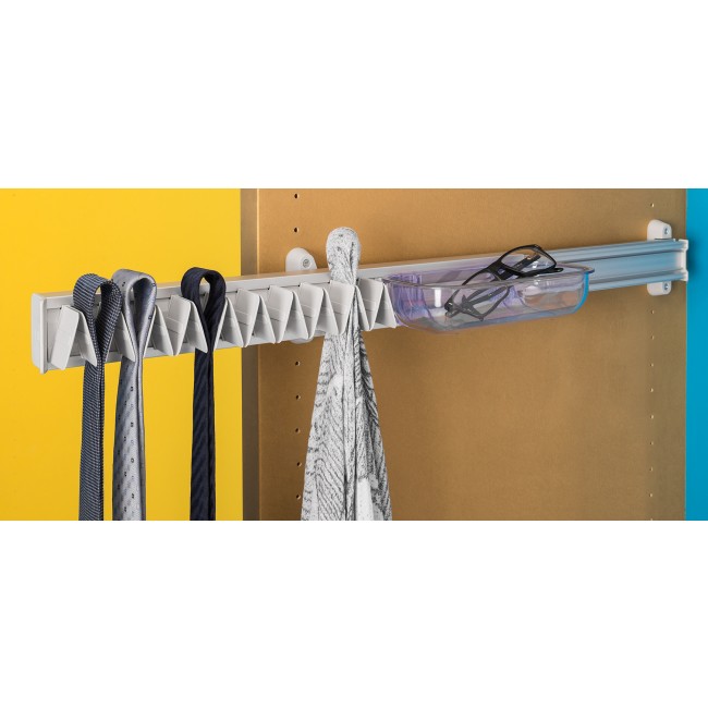 COVER_CRAVATTE_ESTRAIBILE.jpg AMBOS