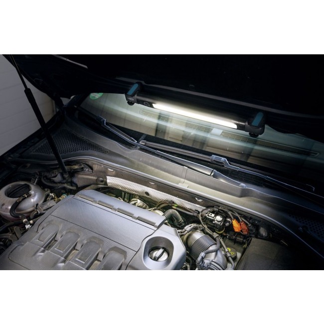 1600-0611_worklight_ml1200rd_use_06_1.jpg ANSMANN