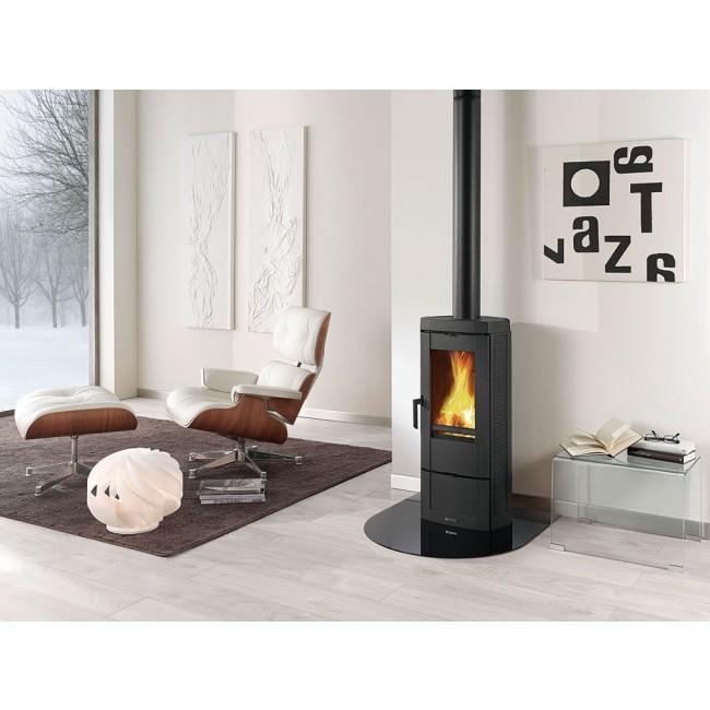 poele-a-bois-en-fonte-emaillee-6-2-kw-candy-40-la-nordica-extraflame.jpg LA NORDICA EXTRAFLAME