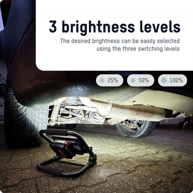 Projecteur de chantier portable - LED - 18V 30W - FL30W - Bricozor 2.jpg ANSMANN