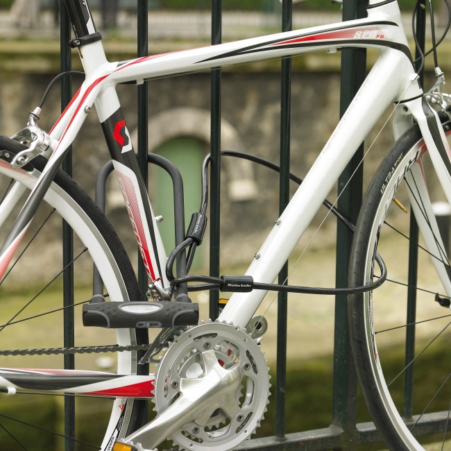 8285EURDPRO_A_HR.jpg MASTER LOCK