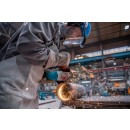 gws_12-125_p_application_cutting005_T7 (3).jpg BOSCH