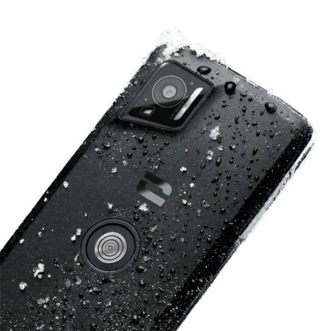 SM6-01_ETANCHE_RESISTANT.jpg CROSSCALL