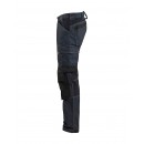 175111418999_CL.jpg BLAKLADER