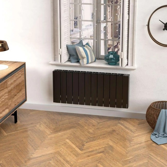 Belize_bas_noir_salon.jpg ROINTE