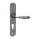 Ensemble-bequille-plaque-nevers-cle-I-fer-patine-cemente.jpg BOUVET