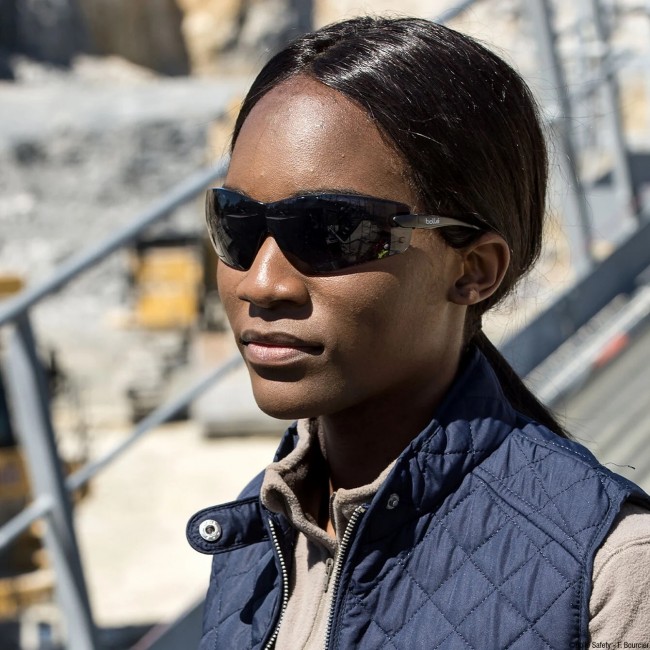 PSSCOBR-416-03.jpg BOLLÉ