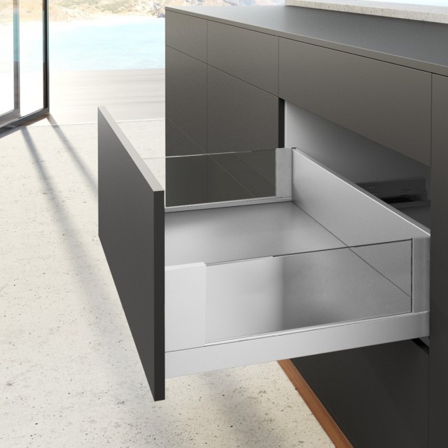 550500_AVT_YOU_Umfeld_H187_wss_Inlayzarge_Glas_shop.jpg HETTICH