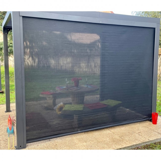 pergola-bioclimatique-aluminium-anthracite-720m-toit-avec-lames-ovales-aluminium-2-rideaux-gris-pour-les-cotes-habrita (2).jpg HABRITA