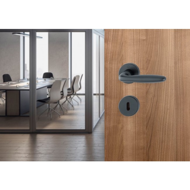 verona_noir.jpg HOPPE