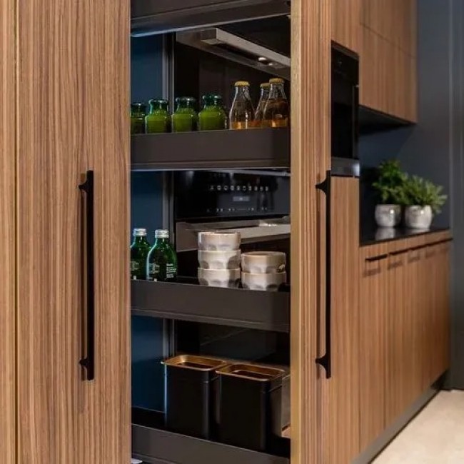 64a7b5e1db80b69b47eae1dd_6_DISPENSA_Inspiration_Vorratsschrank-Kueche-p-500.jpg KESSEBÖHMER