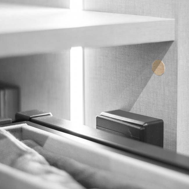 8432393008264.cutout.jpg EMUCA