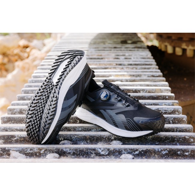 IB3613_FE4 Adventure Safety_Reebok Work_ JGV_1680.jpg Reebok