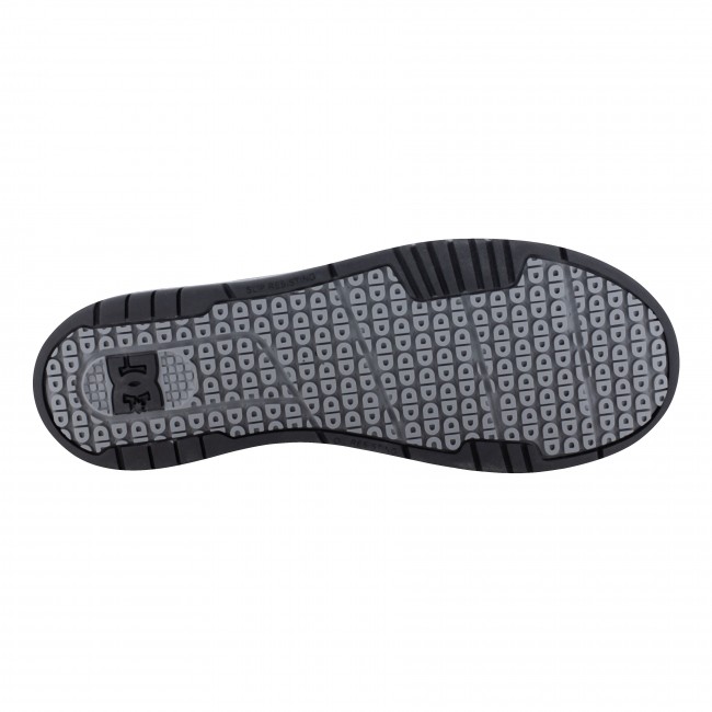 DC_DC60501s3s_Stag_Safety_05.jpg DC