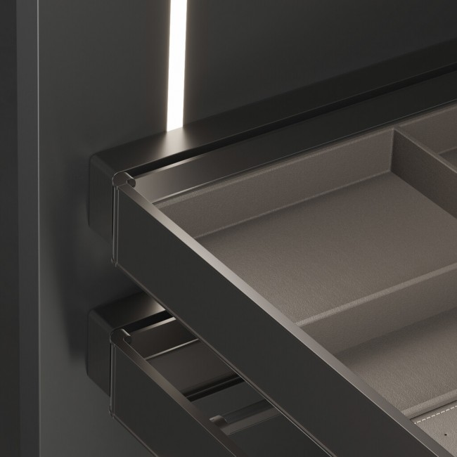 FM8310BI62083_7132052_SZ6.jpg EMUCA