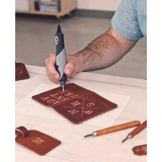 Dremel 2050 Stylo+ multifonction et 15 accessoires - F0132050SM utilisation 1.jpg DREMEL