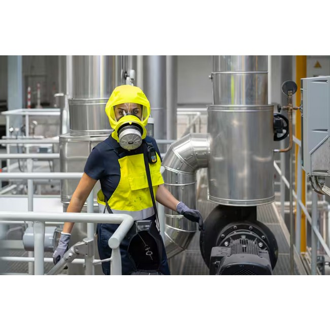 parat-escape-hoods-filtering-escape-devices-3-2-D-12731-2023.jpg DRAGER SAFETY