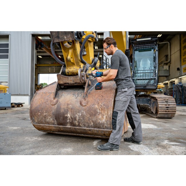 GDS_18V-1600_HC_Application_Full_Body_067_T6 (1).jpg BOSCH