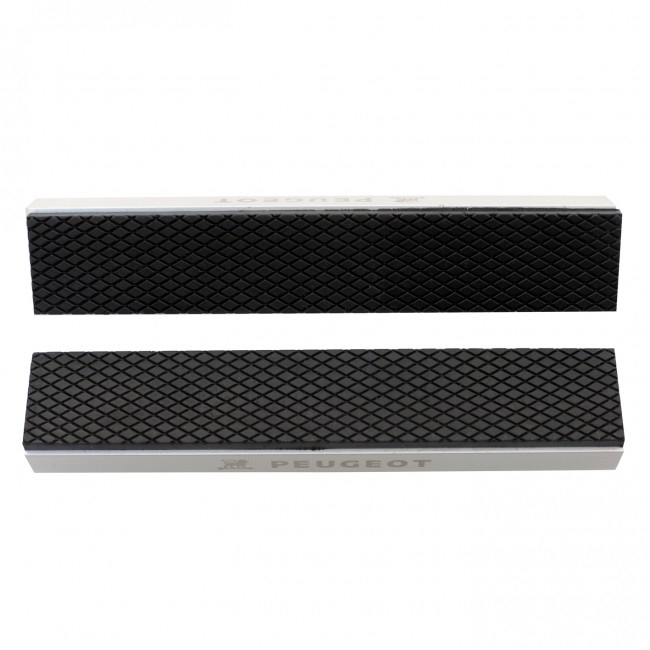 PEU-100712-3.jpeg PEUGEOT