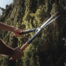 Cisaille-haie-professionnelle-powergear-x-fiskars-3.jpeg FISKARS