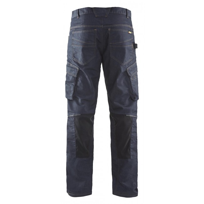 pm_11812_483_483639-tfo0qyv6sl-whr.jpg BLAKLADER