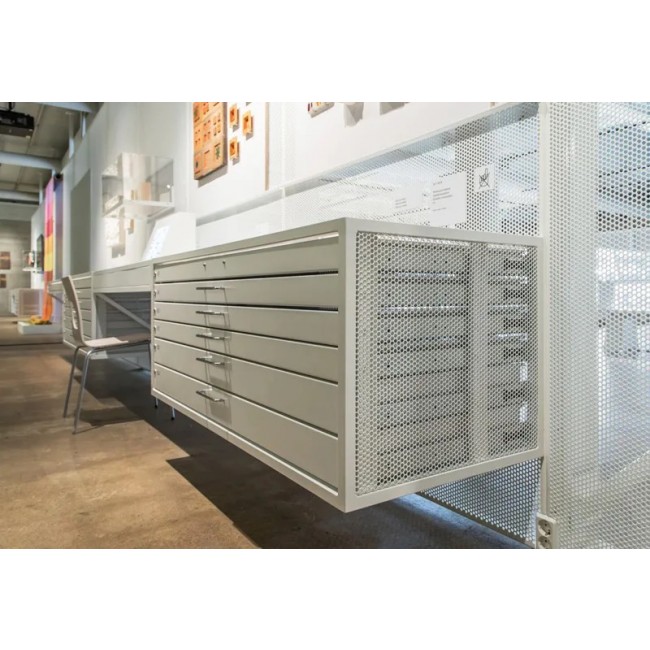 cs---metallivalmiste-drawer-application-in-a-museum-3301-5321ec.jpg ACCURIDE