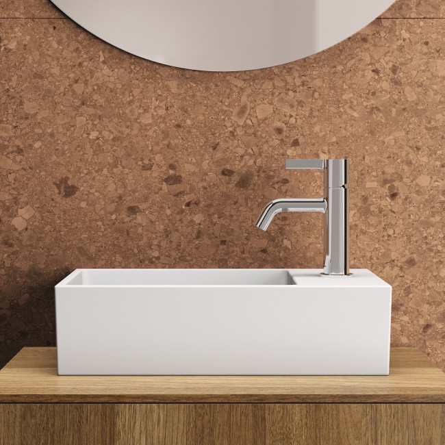 398818-cq09umw9mv-whr.jpg IDEAL STANDARD