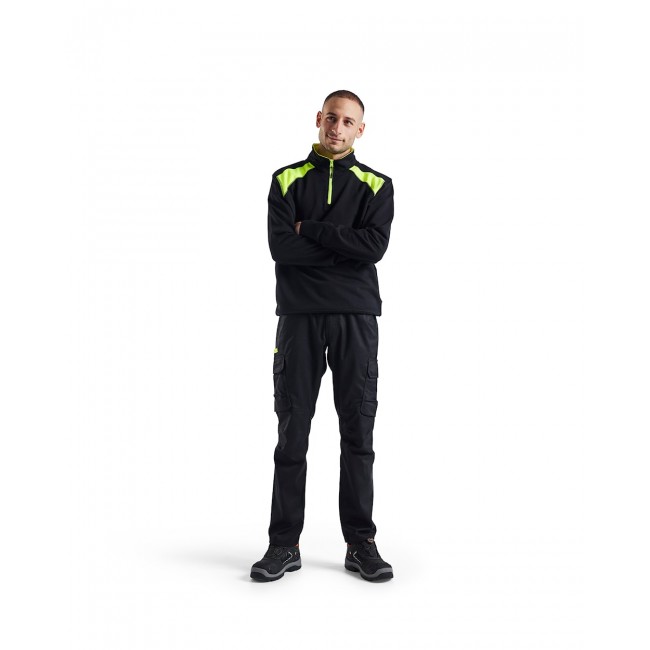 335311589933_FRONT.jpg BLAKLADER