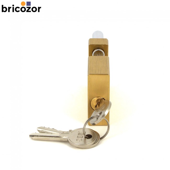 68ca64bad6982.jpg ISEO