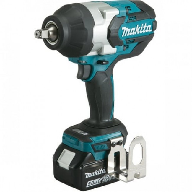 boulonneuse-a-chocs-makita-18-volts-li-ion-5-ah-1000-nm-makita-dtw1002rtj.jpg MAKITA