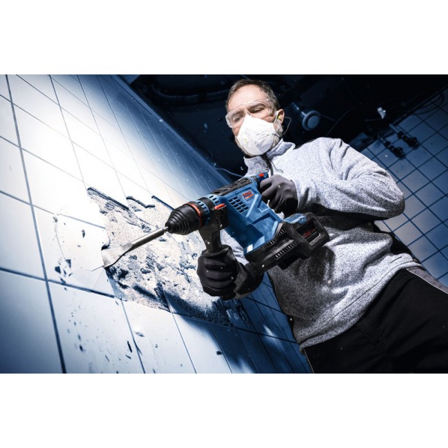 EXBH18V-32F_Application_Chiseling_Medium_49341_T1_Bluelook.jpg BOSCH