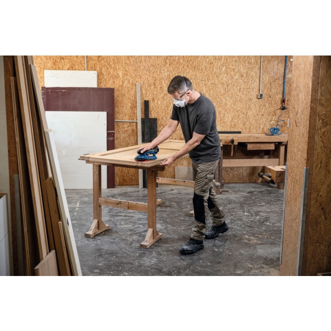 GEX_12V-150-3_Application_Fullbody_Wood_3_AMP_02037 (7).jpg BOSCH