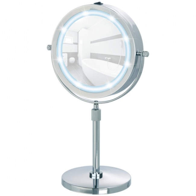 Miroir grossissant x5 - à pied - avec lumière LED WENKO