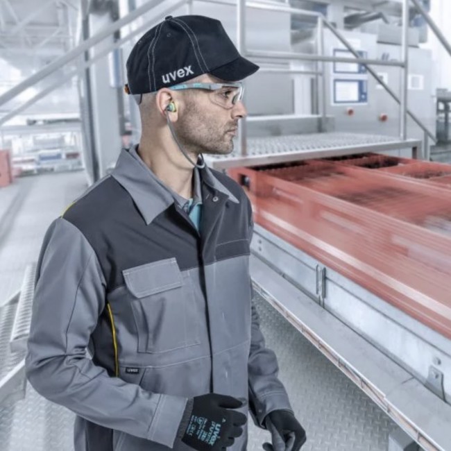 Casquette de sécurité - U-Cap sport - noir - visière courte - Bricozor.jpg UVEX