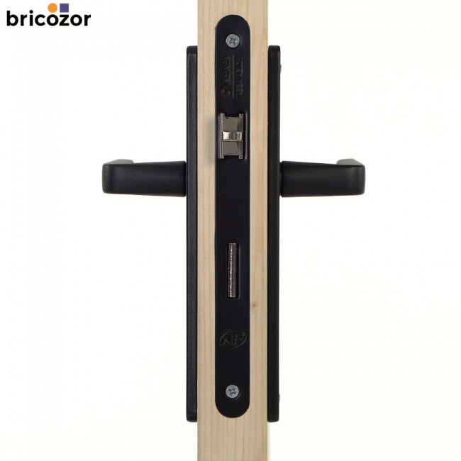 50_2023_06_07_VACHETTE_KAZA_ALUMINIUM_BASALT_176730_00002_bricozor.jpg VACHETTE