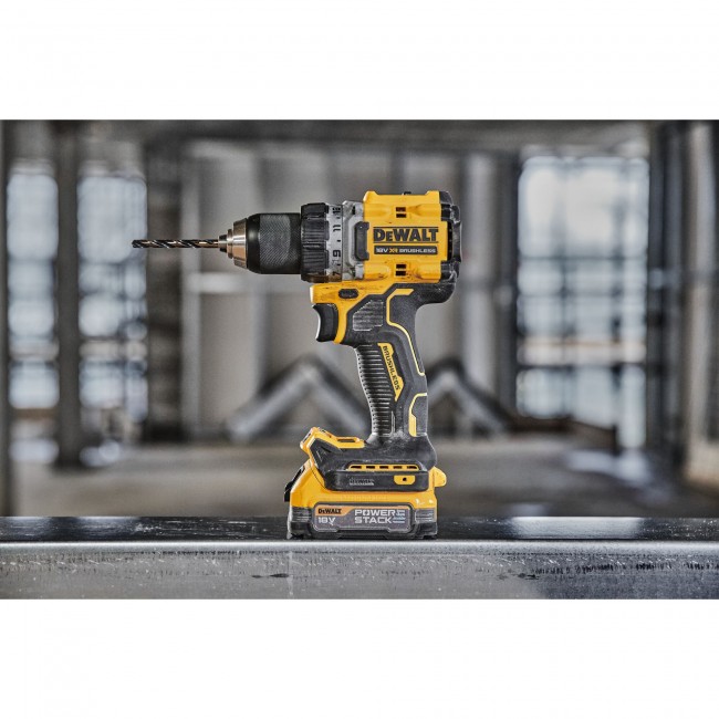 DCD800NT_E1.jpg DEWALT