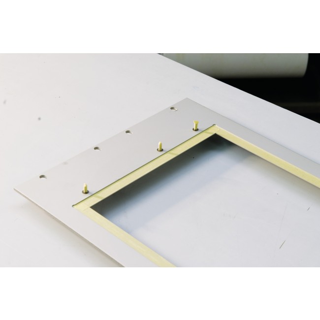 tesa_04317_ap_001_fullsize.jpg TESA Adhésifs