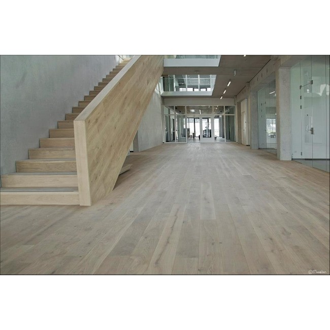 hardwaxoil-magic-white-zabolak-2.jpg CIRANOVA