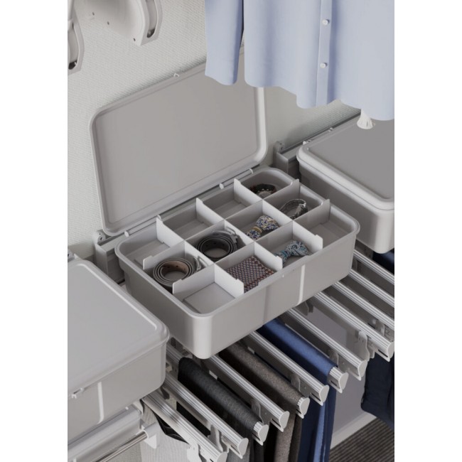 Cabina_armadio_Dettaglio_01_A4_P_HD_Scene_2023-04-17-724x1024.jpg AMBOS