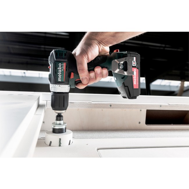 Perceuse visseuse sans fil 18V 2 x 2 Ah Li-Power - BS 18 L BL - Bricozor 1.jpeg METABO