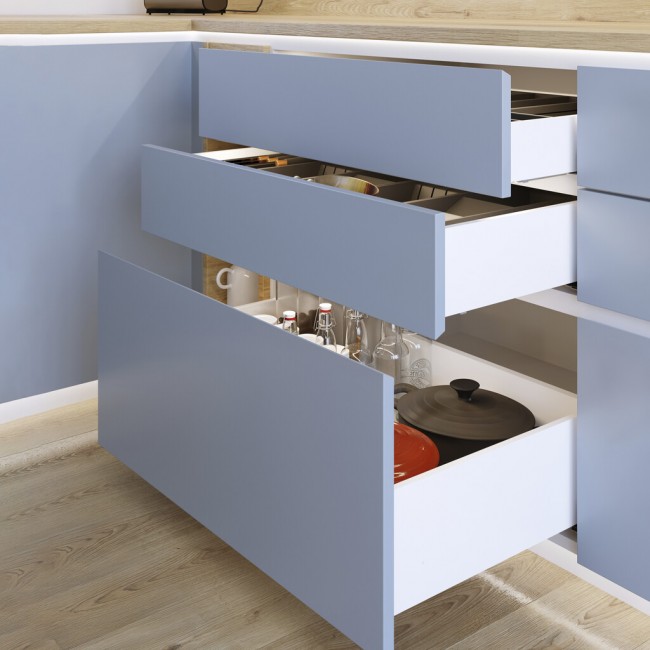 FM8203BI61493_3281712_SZ6.jpg EMUCA