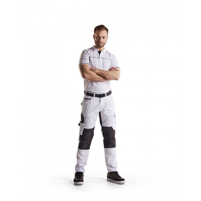 338910501098_FRONT.jpg BLAKLADER