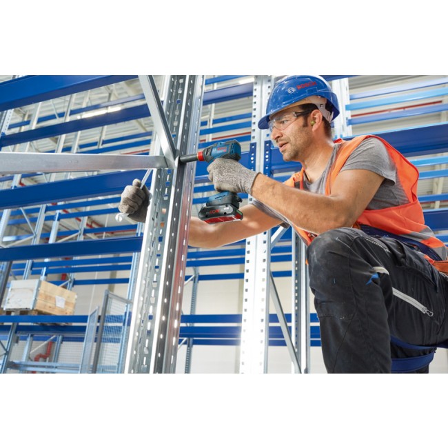 GDX_18V-200_4ah_procore_application_hochregal_107 (11).jpg BOSCH